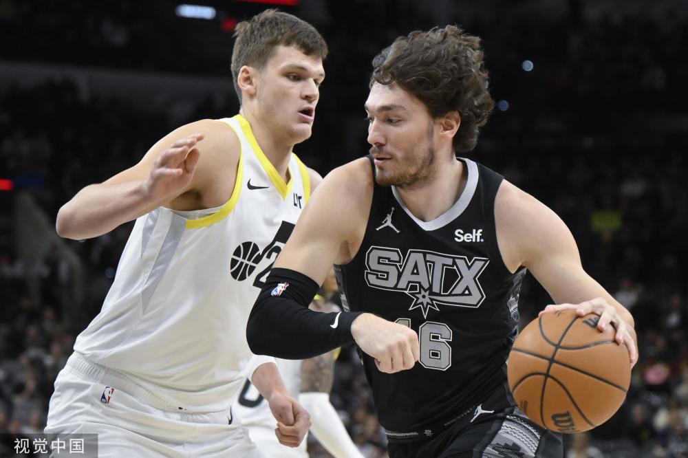 而凯恩则完 而凯恩则完