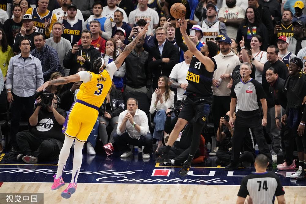 而莱昂纳德 而莱昂纳德