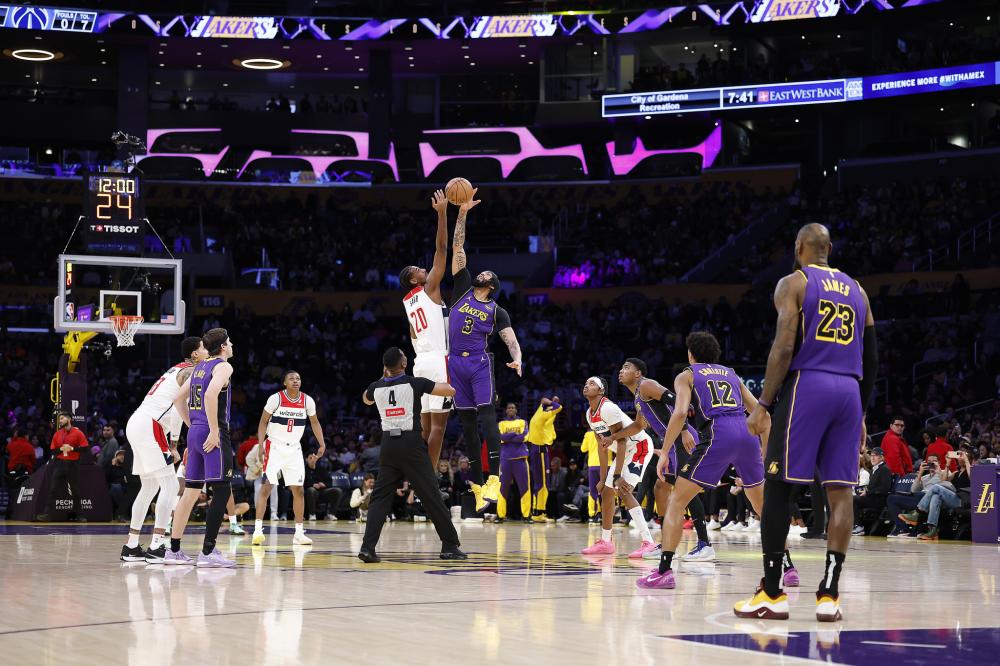 强势表现为 强势表现为